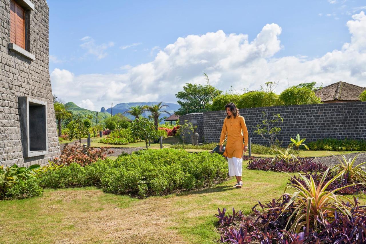 Viveda Wellness Resort Nashik Exterior foto