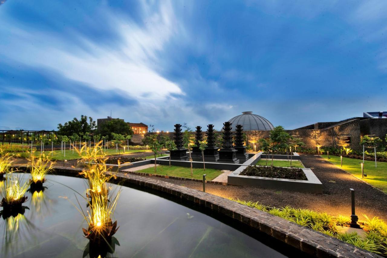 Viveda Wellness Resort Nashik Exterior foto