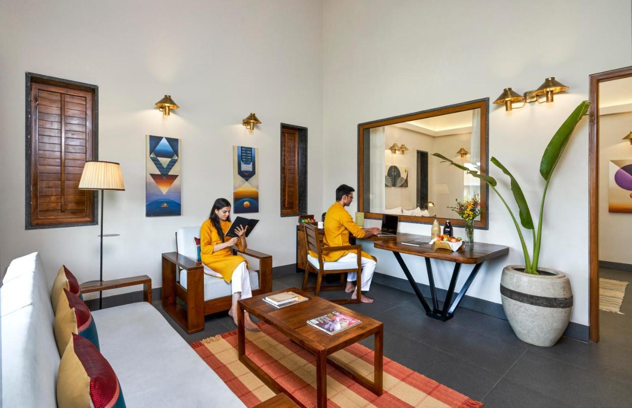 Viveda Wellness Resort Nashik Exterior foto